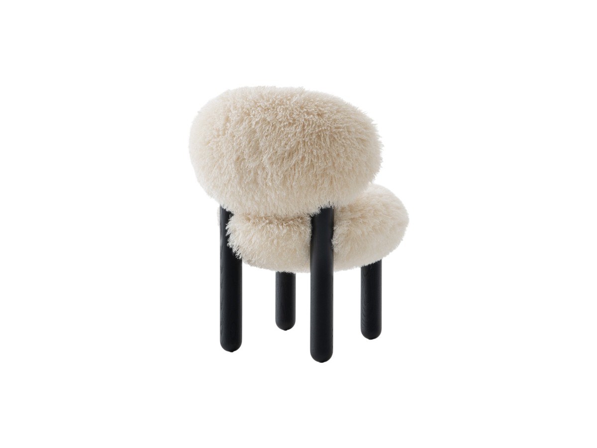 Noom Flock Chair Cs2 Fluffy Edition