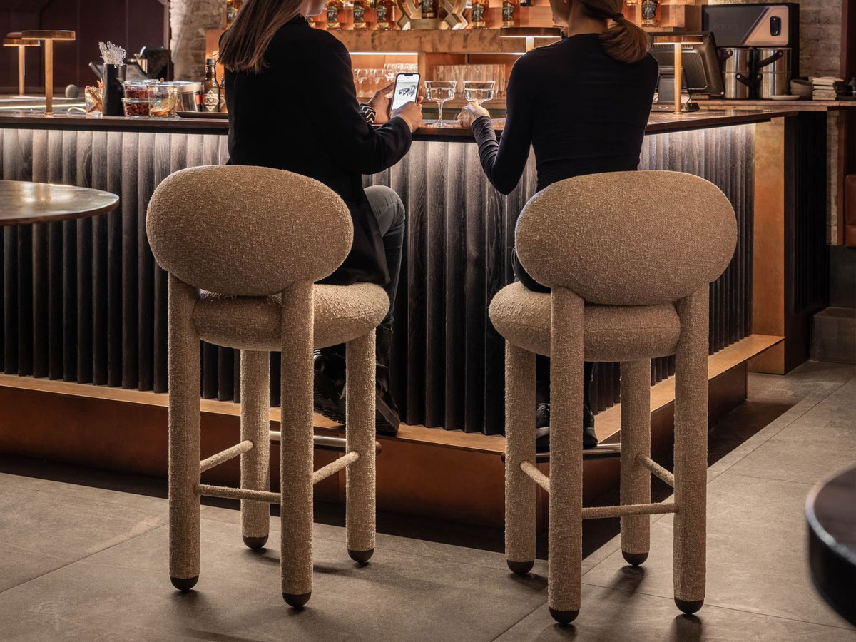 Noom Flock Bar Chair Cs1 Fully Upholstered