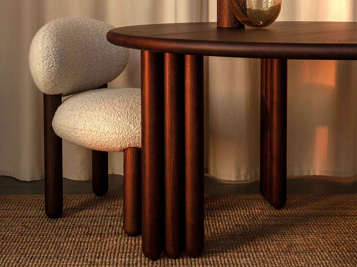 Noom Flock Dining Table Round