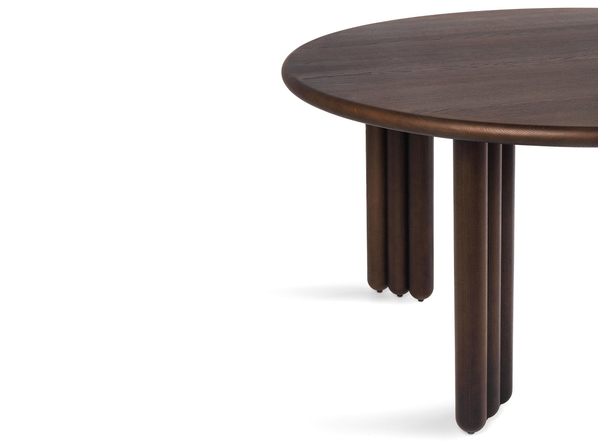 Noom Flock Dining Table Round