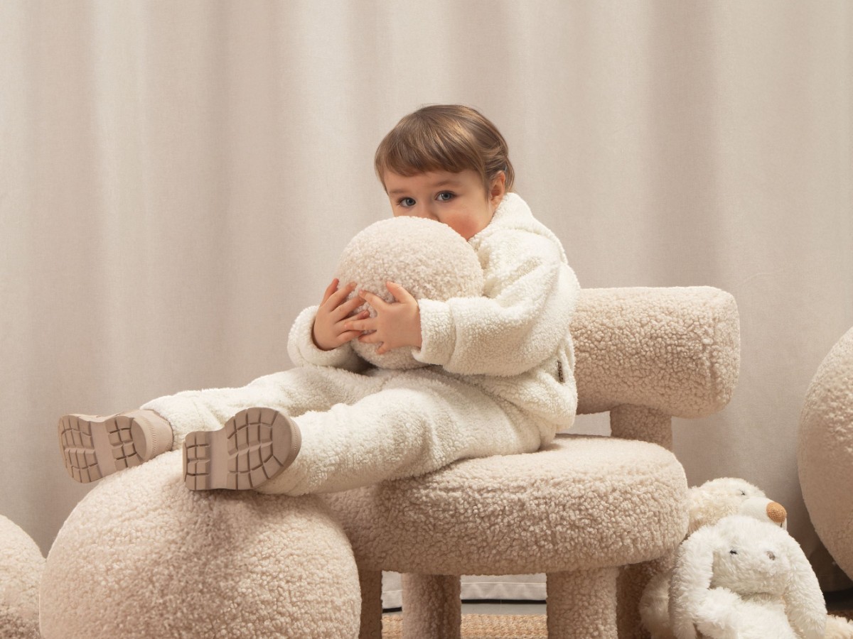 Noom Gropius Baby Low Chair Cs1 Fluffy Edition