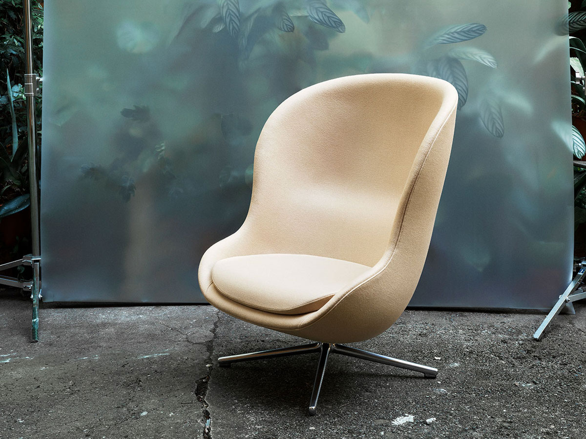 Normann Copenhagen Hyg Lounge Chair High Swivel Alu