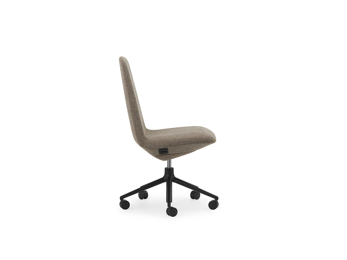Normann Copenhagen Off Chair Low 5w