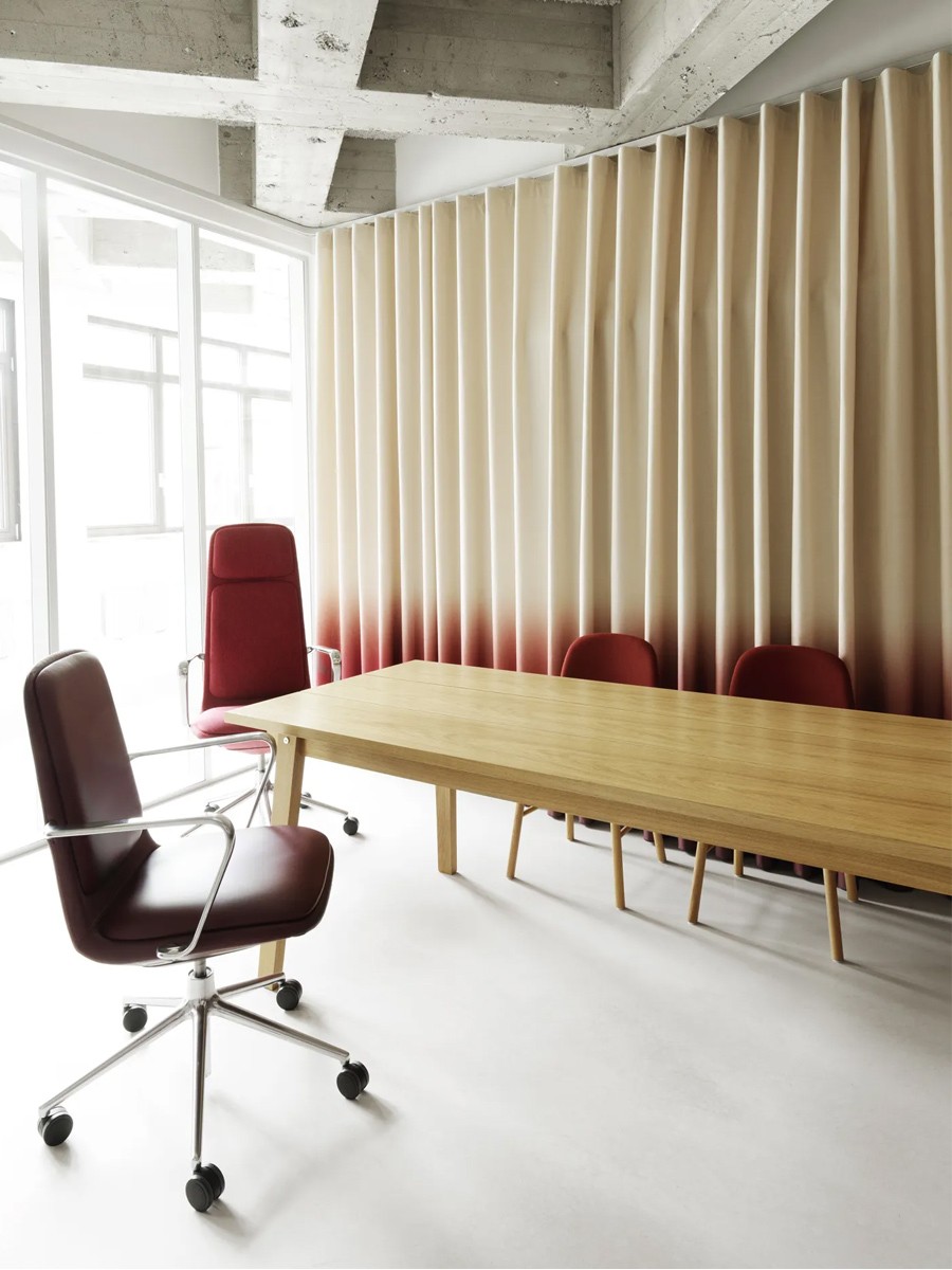 Normann Copenhagen Slice Table In Oak