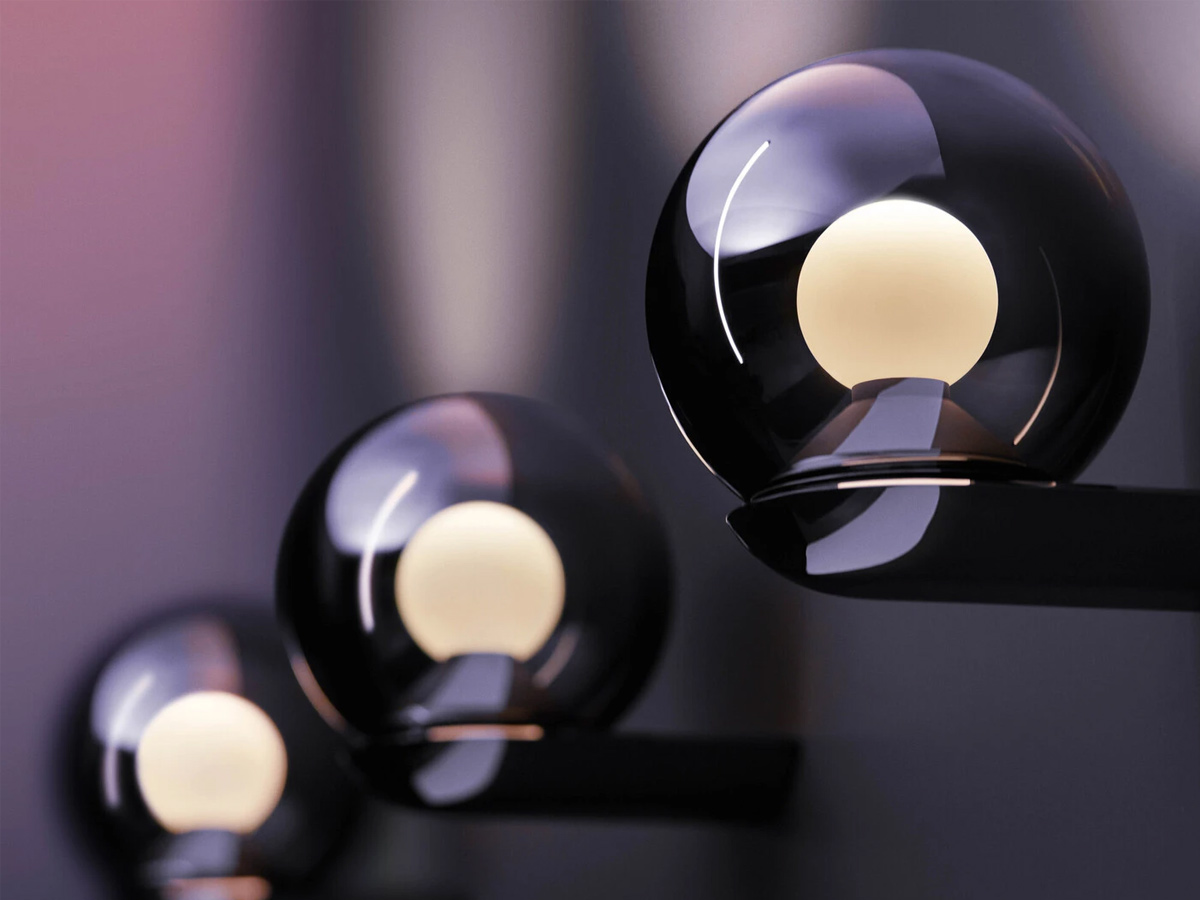 Occhio Luna Wall Lamp