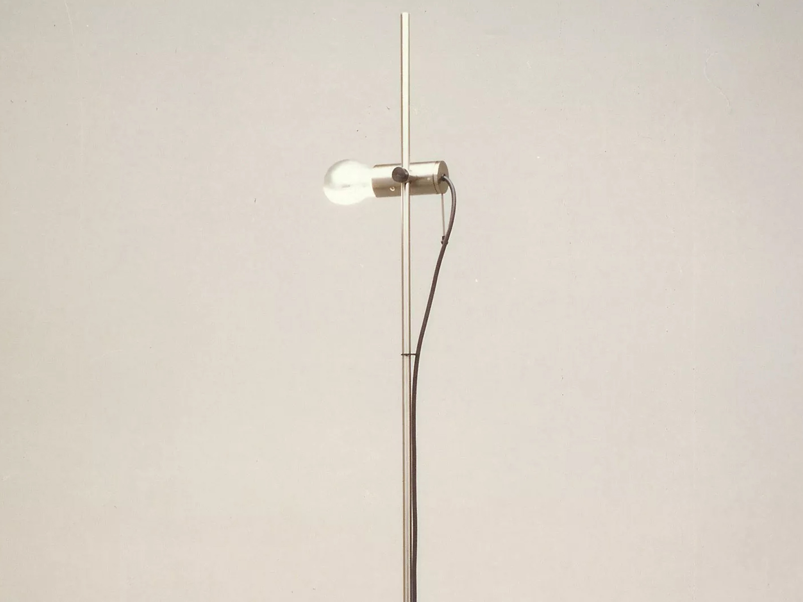 Oluce Agnoli Floor Lamp