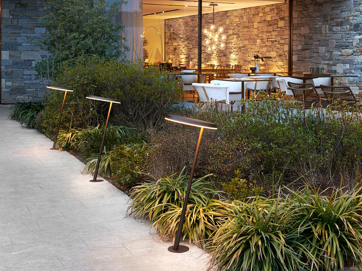 Oluce Amanita 319 Floor Lamp Outdoor