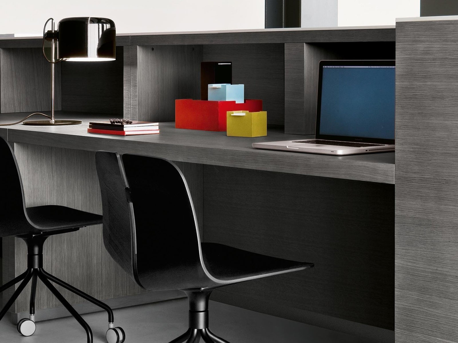 Oluce Coupe 2202