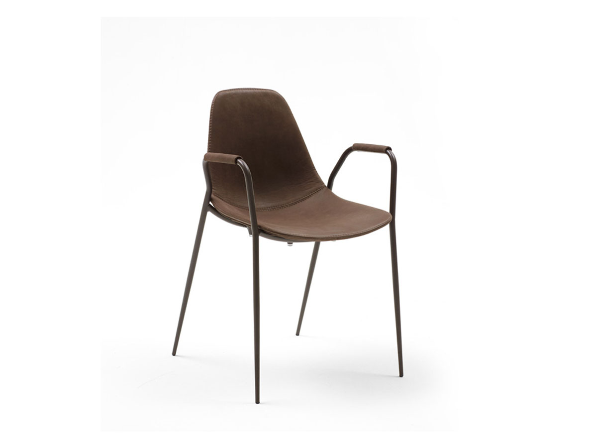Opinion Ciatti Mammamia Leather Chair