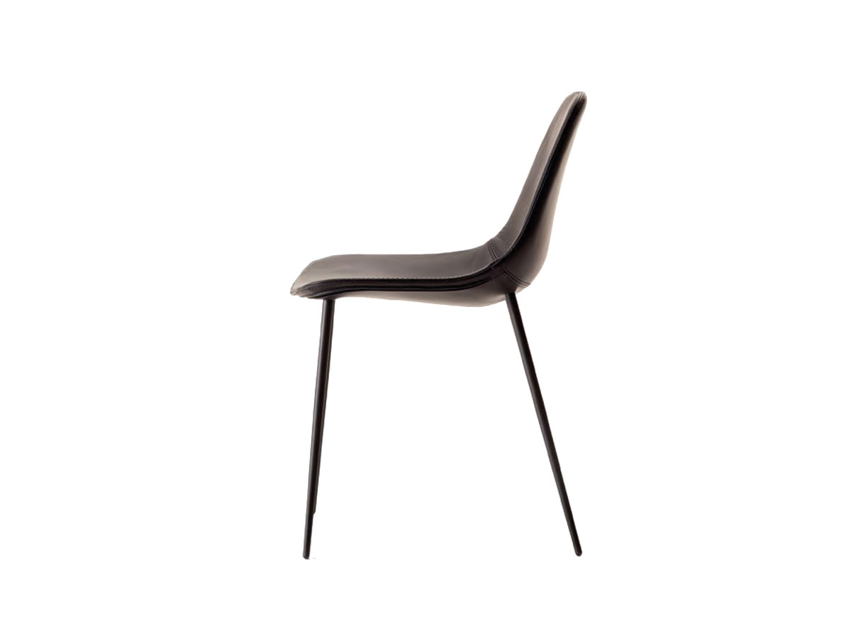 Opinion Ciatti Mammamia Leather Chair