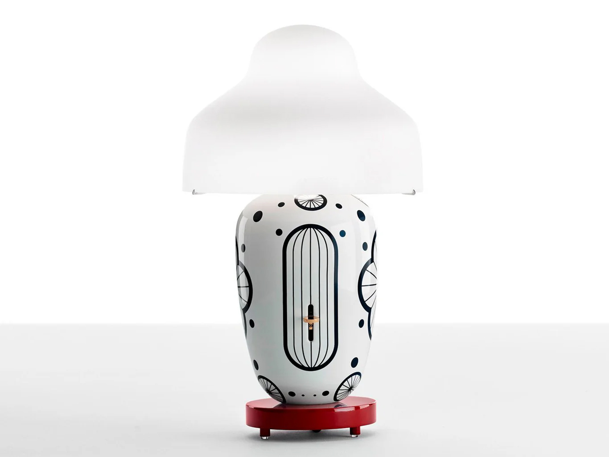 Parachilna Chinoz Table Lamp