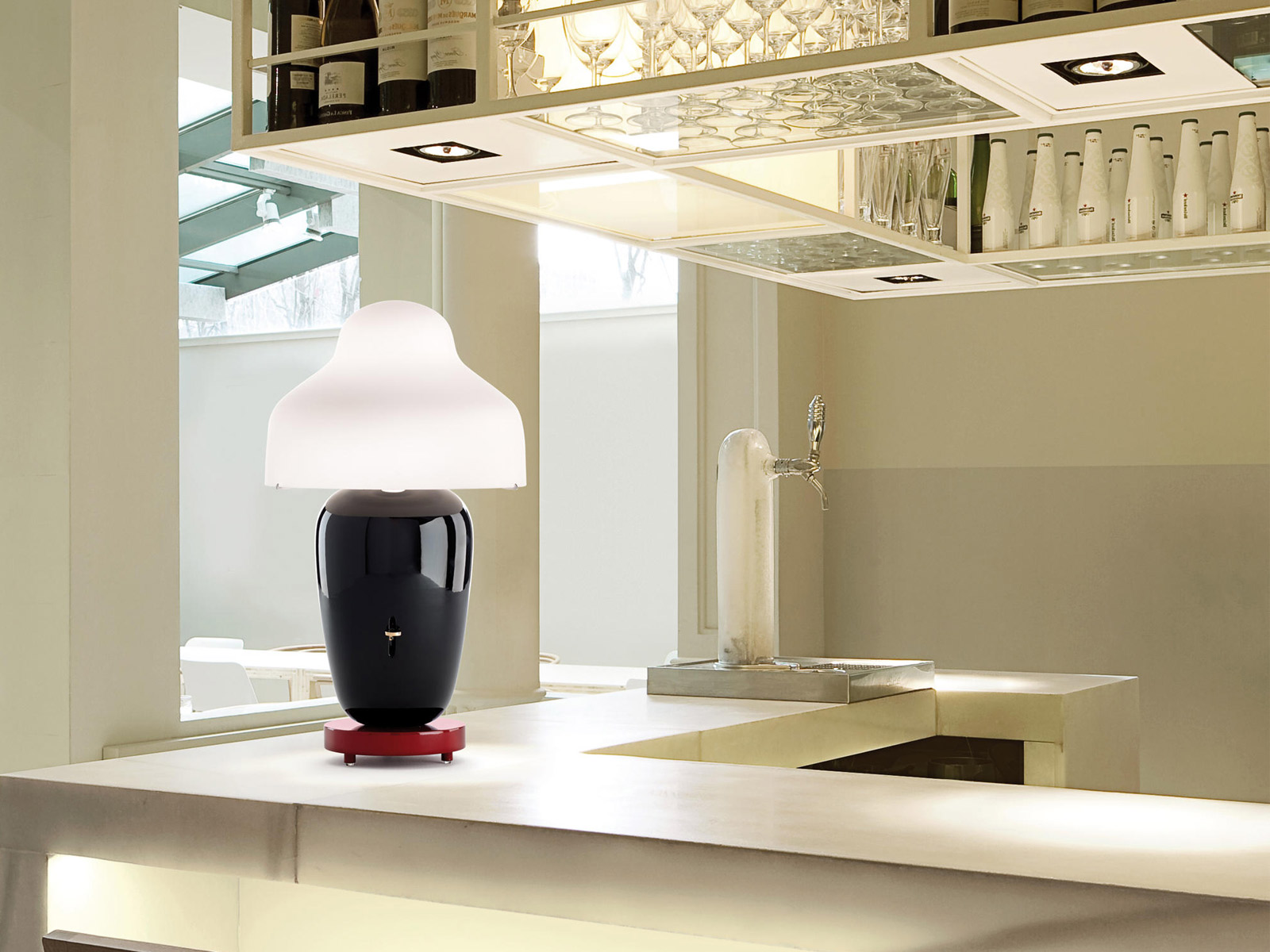 Parachilna Chinoz Table Lamp