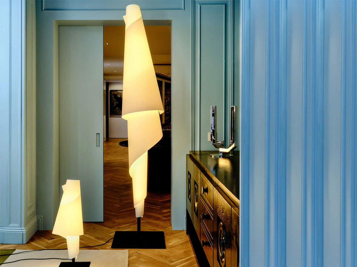 Parachilna Costura Floor Lamp