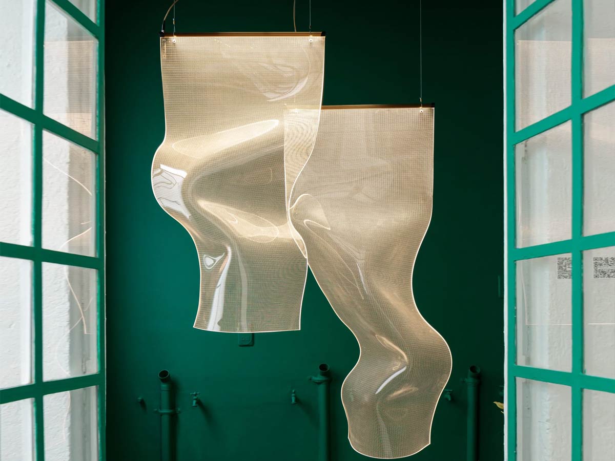 Parachilna Gweilo Zhou Pe Suspension Lamp
