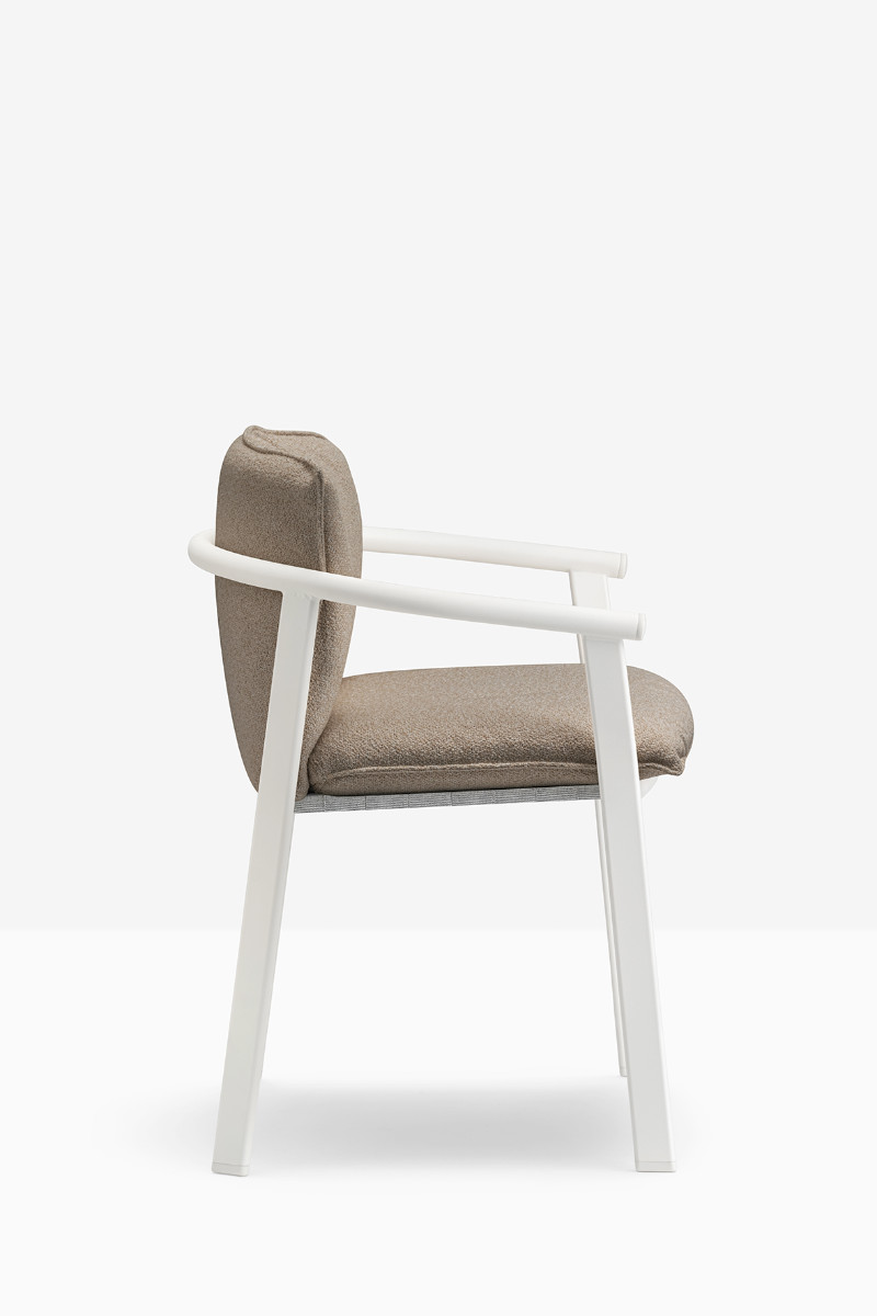 Pedrali Lamorisse 3684 Outdoor Chair With Armrests Seat And Back Cushion