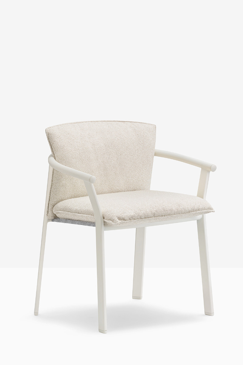 Pedrali Lamorisse 3684 Outdoor Chair With Armrests Seat And Back Cushion