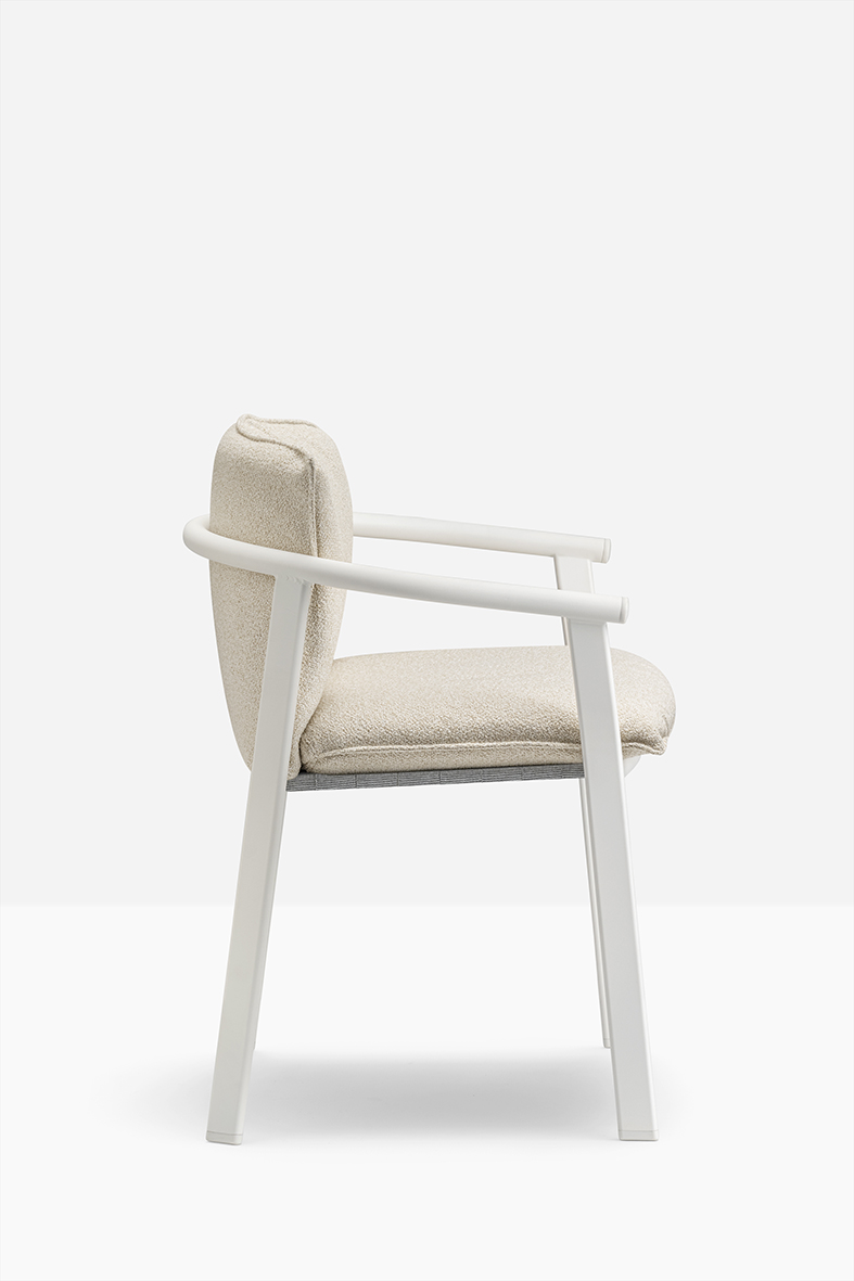 Pedrali Lamorisse 3684 Outdoor Chair With Armrests Seat And Back Cushion