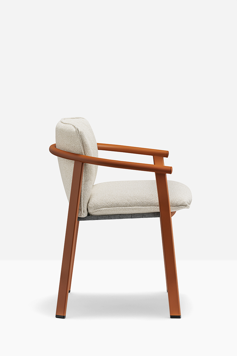 Pedrali Lamorisse 3684 Outdoor Chair With Armrests Seat And Back Cushion