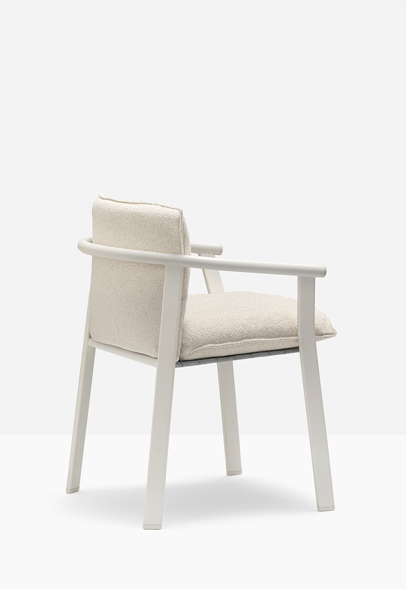 Pedrali Lamorisse 3684 Outdoor Chair With Armrests Seat And Back Cushion