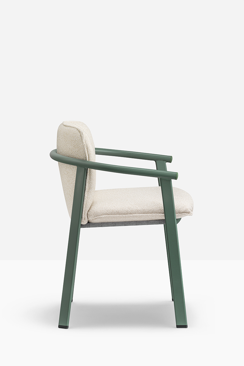 Pedrali Lamorisse 3684 Outdoor Chair With Armrests Seat And Back Cushion