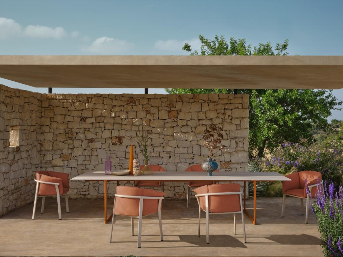 Pedrali Lamorisse 3685 Outdoor Armchair
