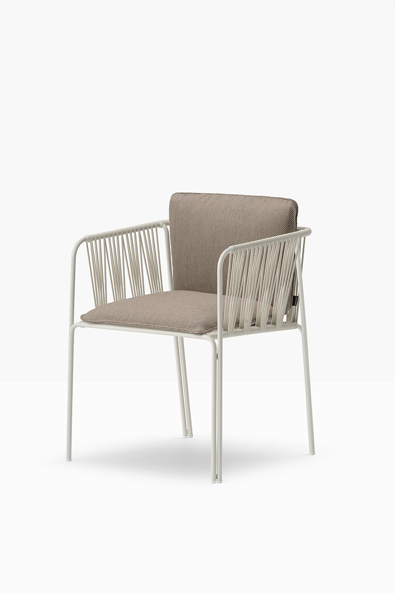 Pedrali Nari 6360 Outdoor Chair With Armrests Seat And Back Cushion