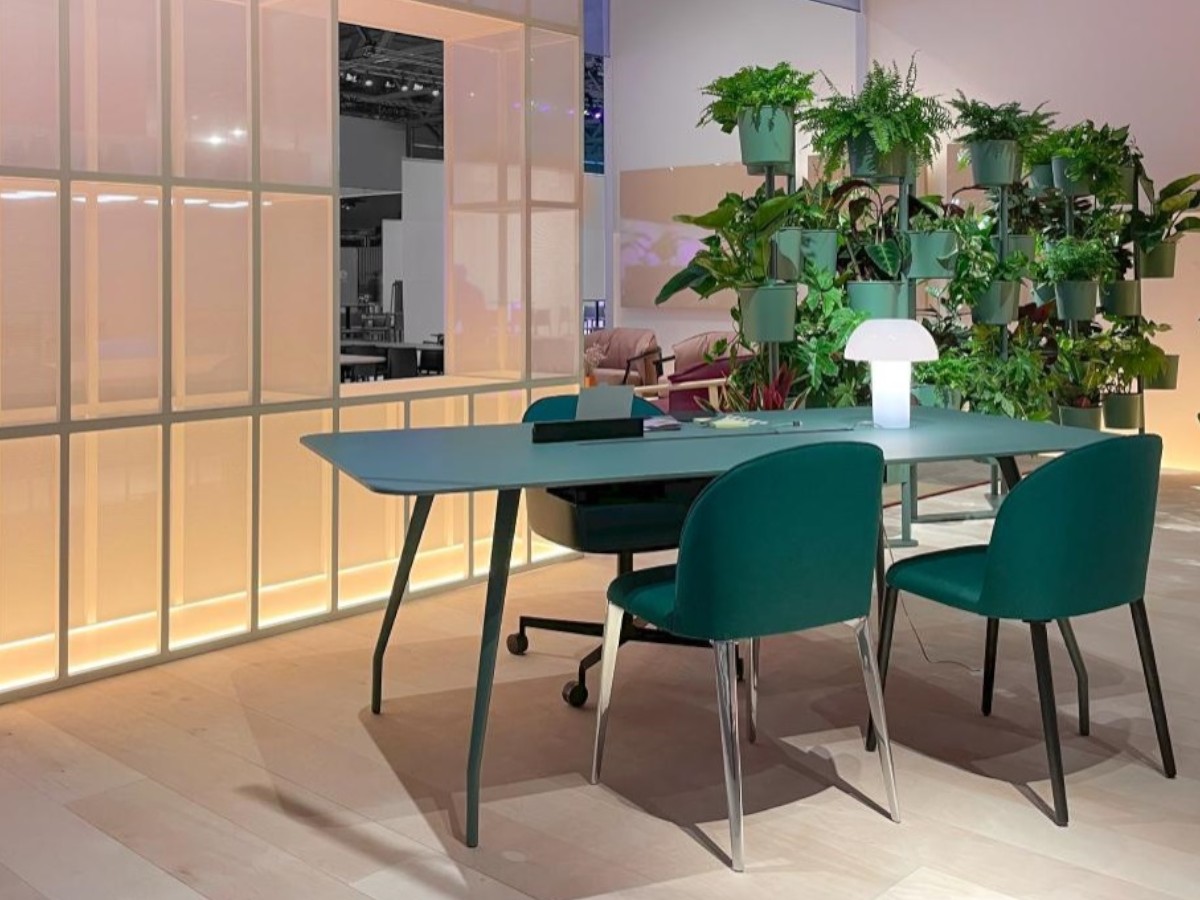 Pedrali Rizz Office Table With Cable Management