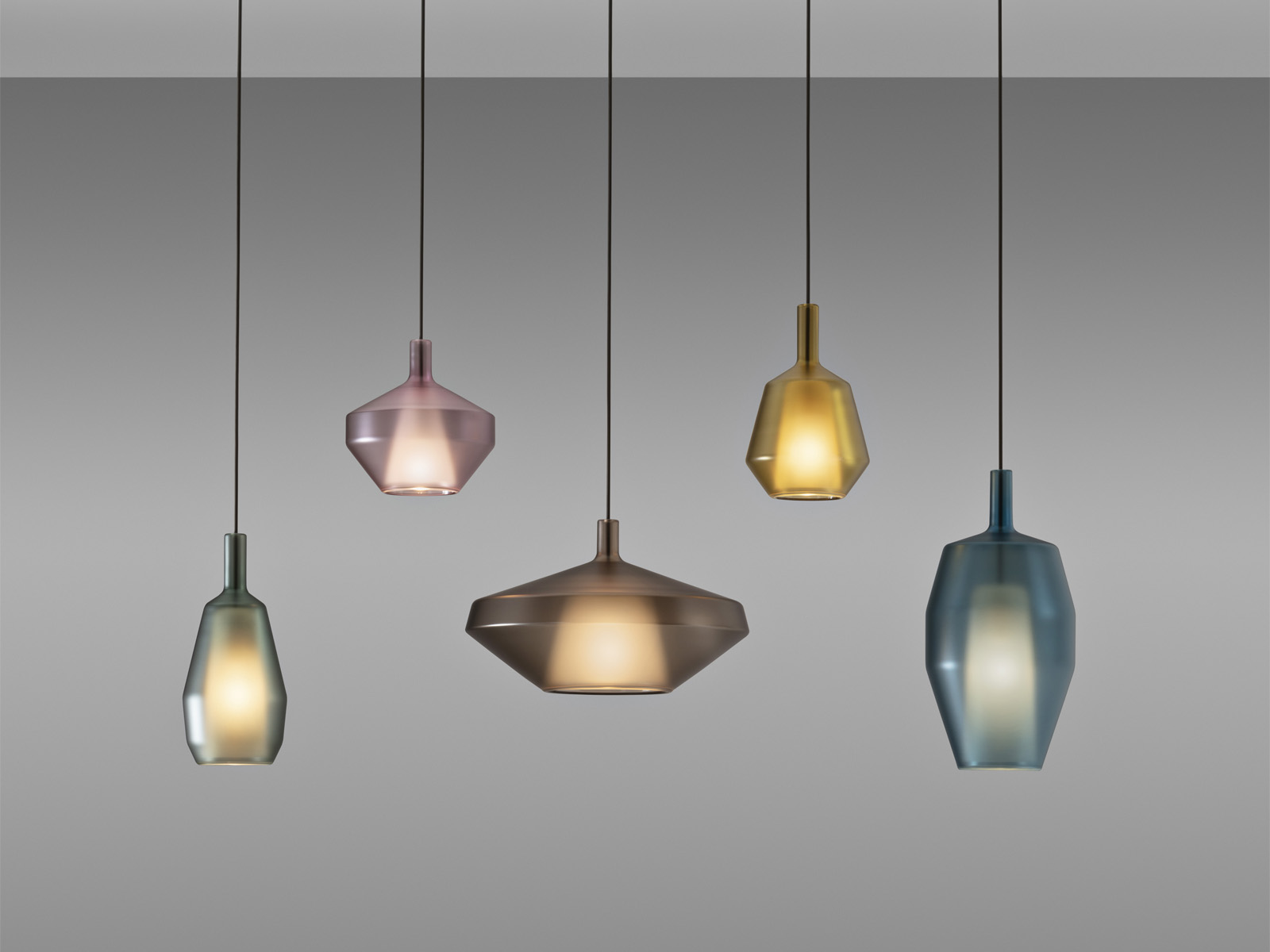 Penta Light Mom Family Low Suspension Lamp