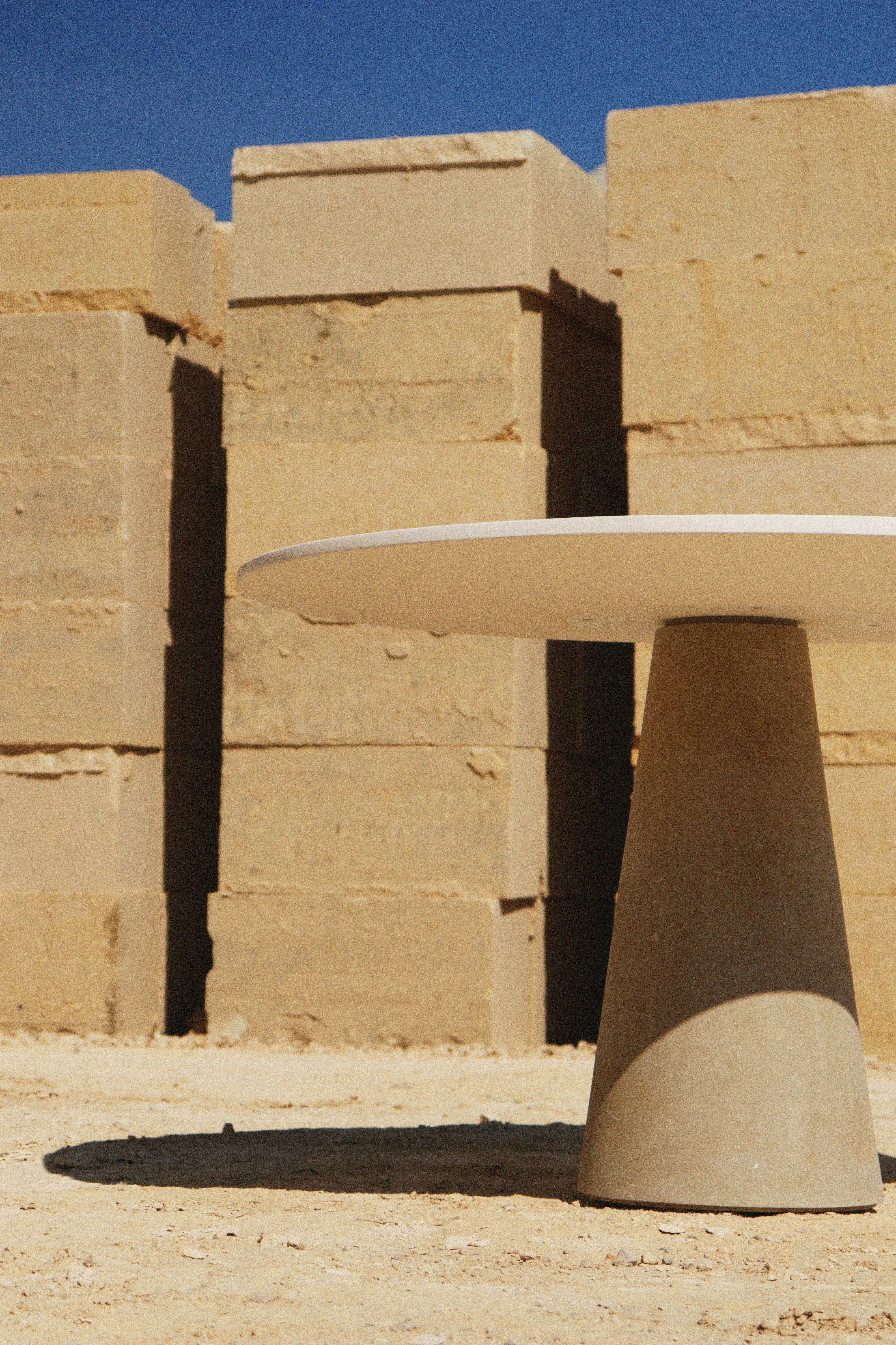 Pimar Centro 72 Table