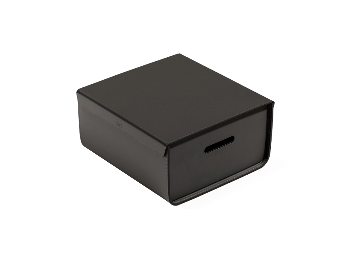 Poltrona Frau Alcove Closet Box