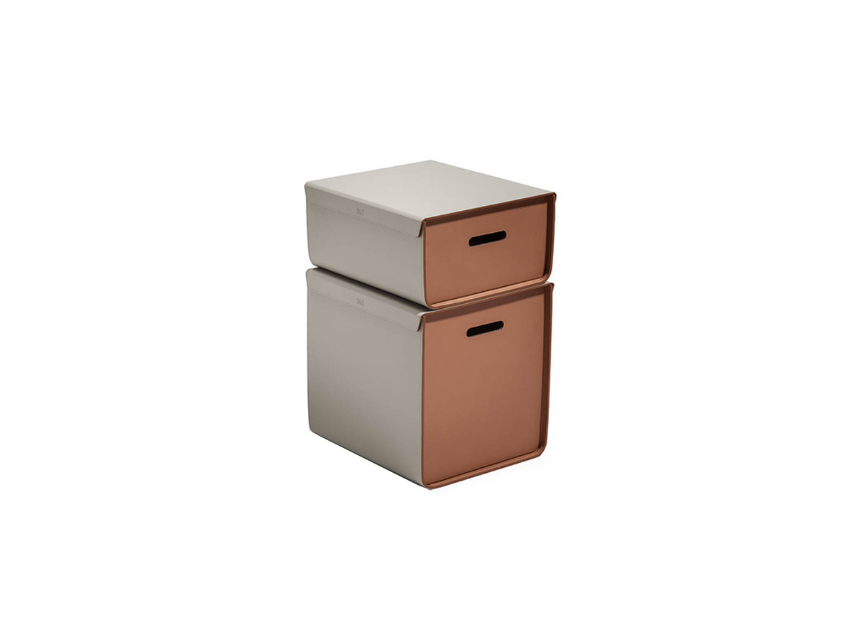 Poltrona Frau Alcove Closet Box