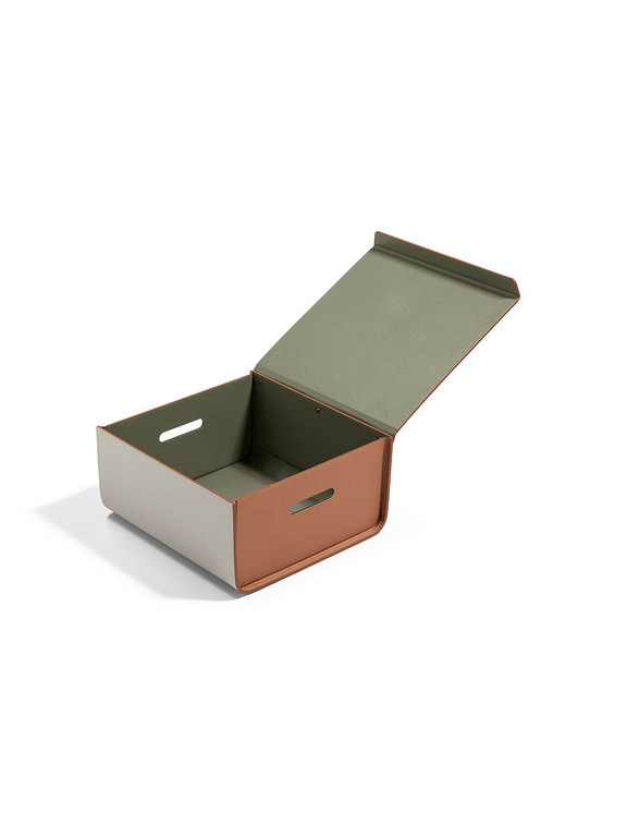 Poltrona Frau Alcove Closet Box
