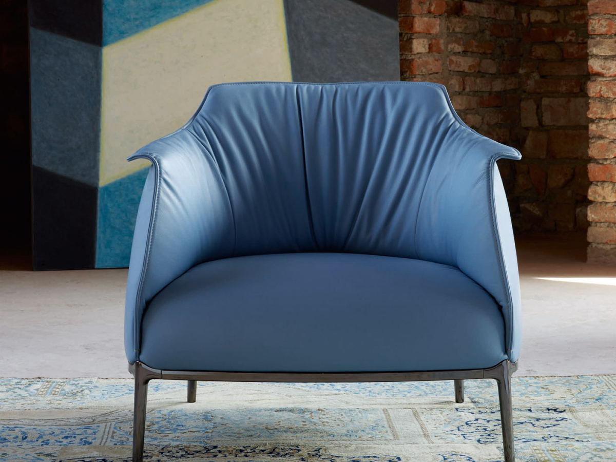 Poltrona Frau Archibald Armchair