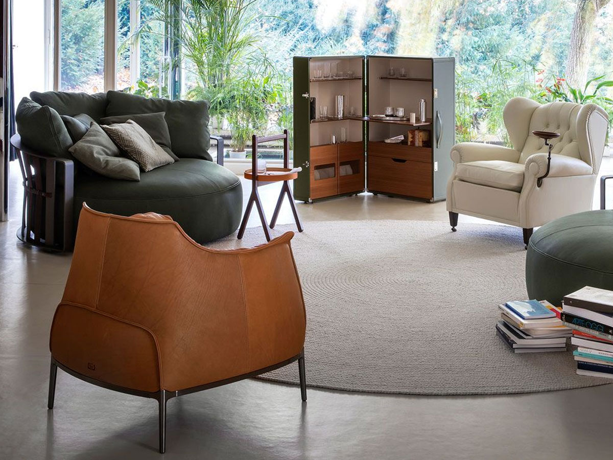 Poltrona Frau Archibald Armchair