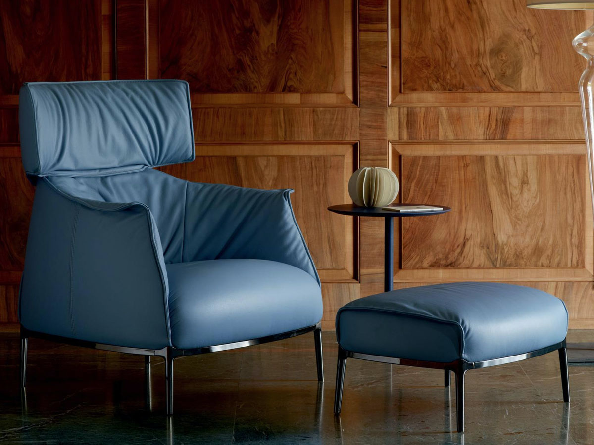 Poltrona Frau Archibald King Armchair