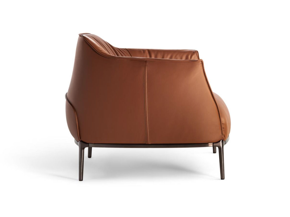 Poltrona Frau Archibald Large Armchair