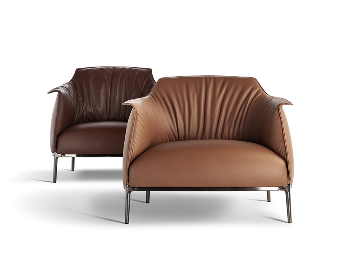 Poltrona Frau Archibald Large Armchair