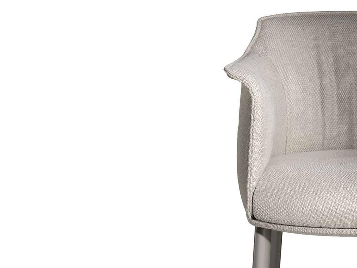 Poltrona Frau Archibald Dining Chair Metal Legs