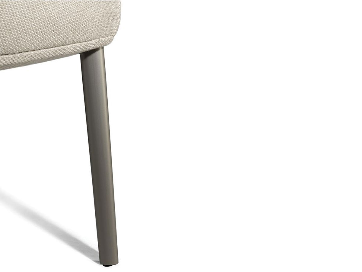 Poltrona Frau Archibald Dining Chair Metal Legs