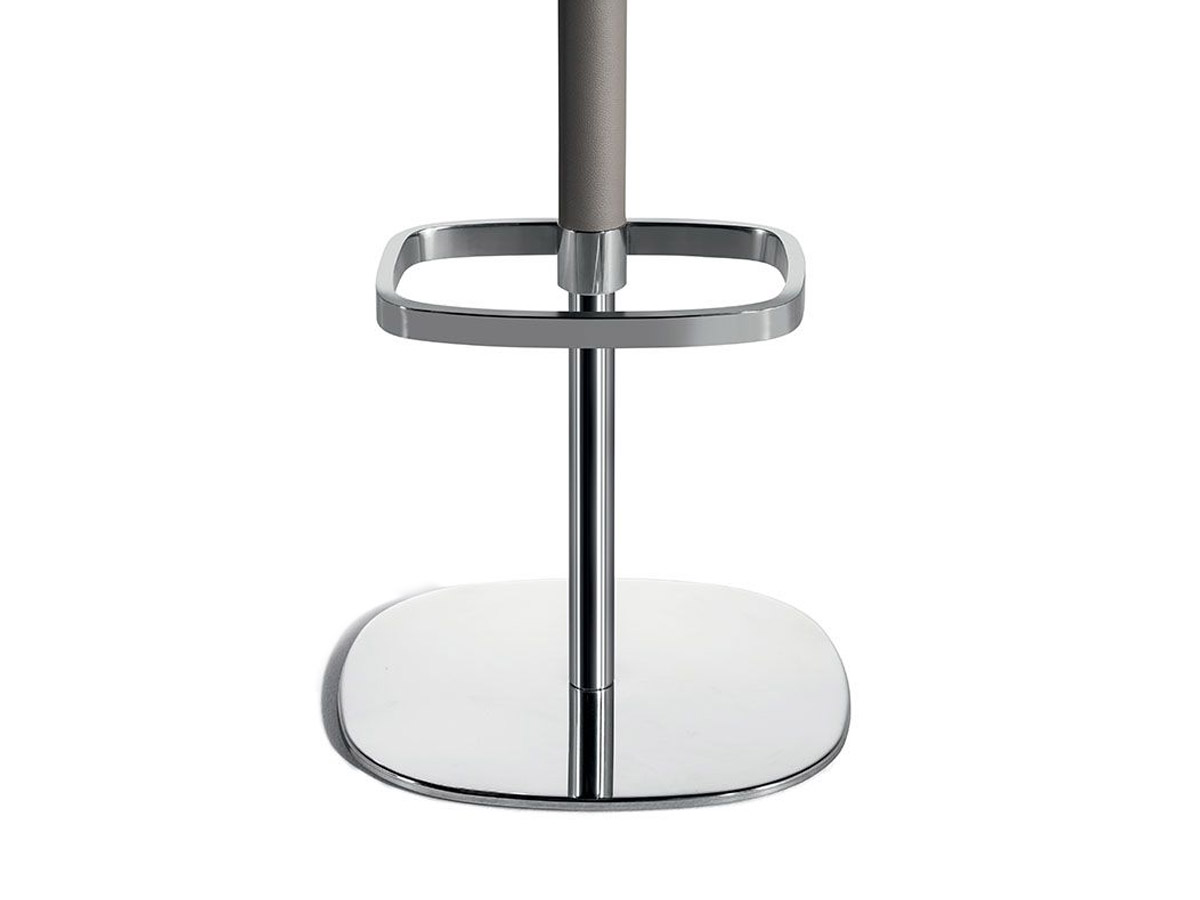 Poltrona Frau Archibald Stool Column Base
