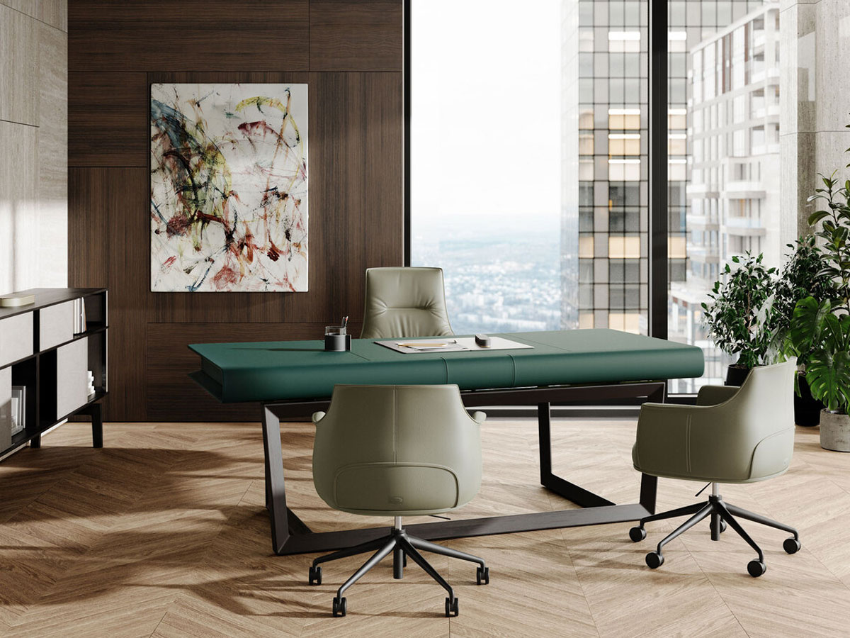 Poltrona Frau Archibald Task Executive Office Chair