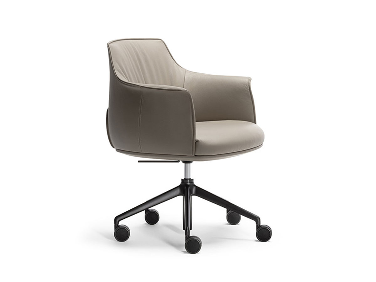 Poltrona Frau Archibald Task Managerial Office Chair