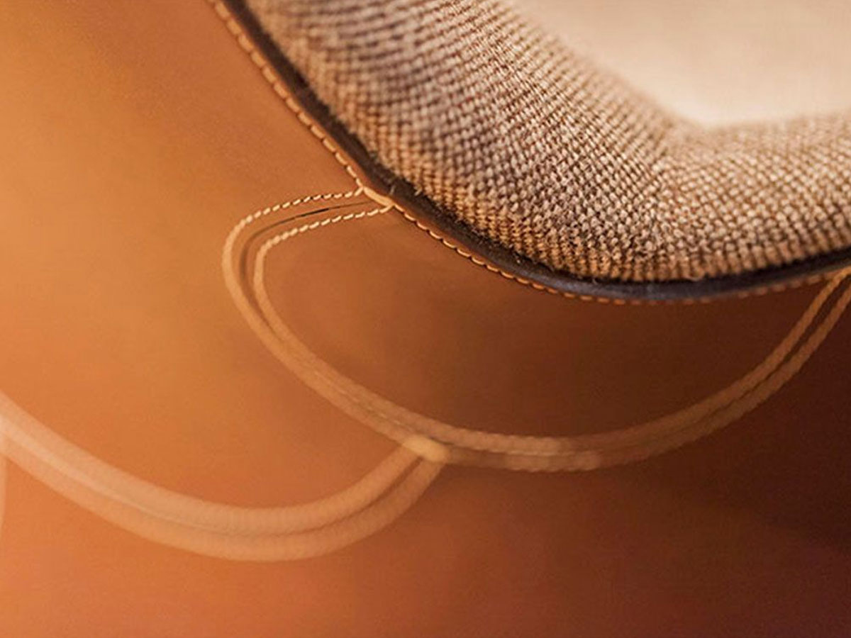 Poltrona Frau Assaya Armchair
