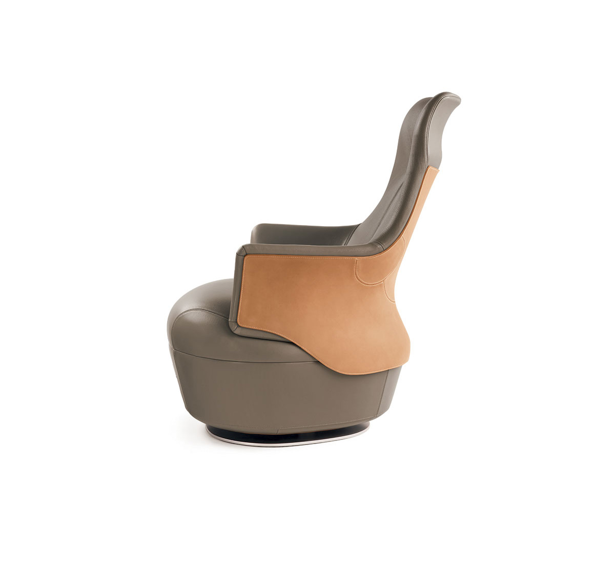 Poltrona Frau Assaya Armchair