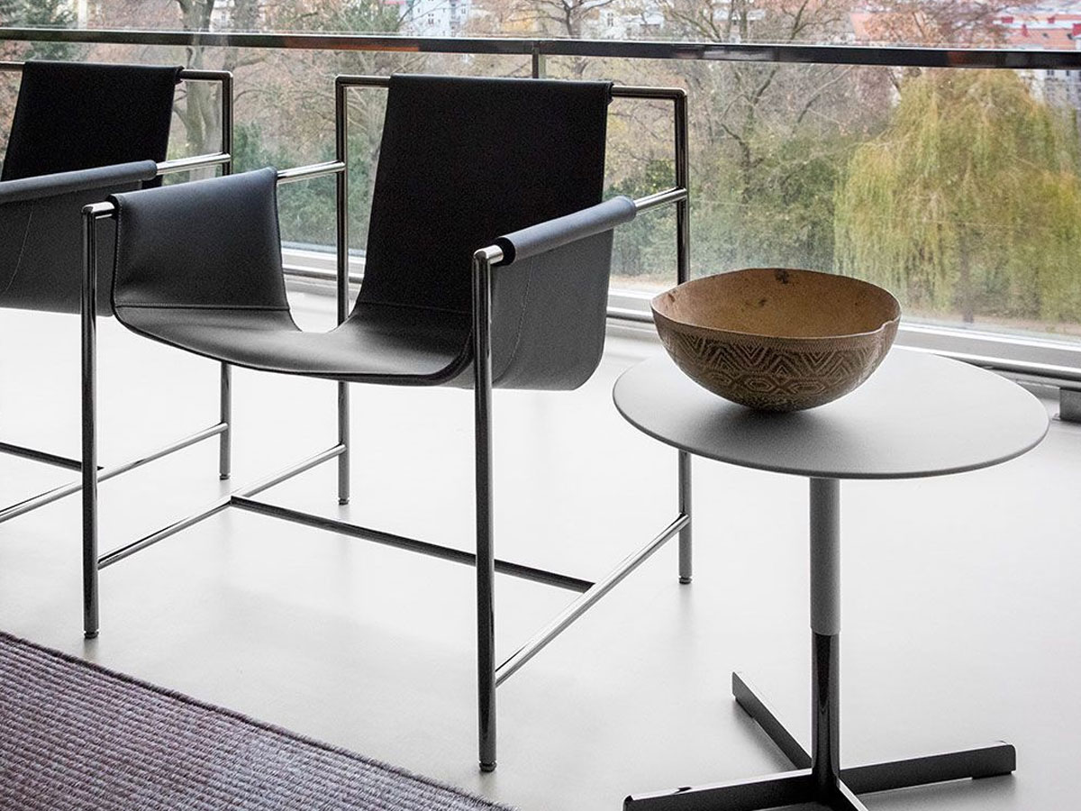 Poltrona Frau Bob Side Table