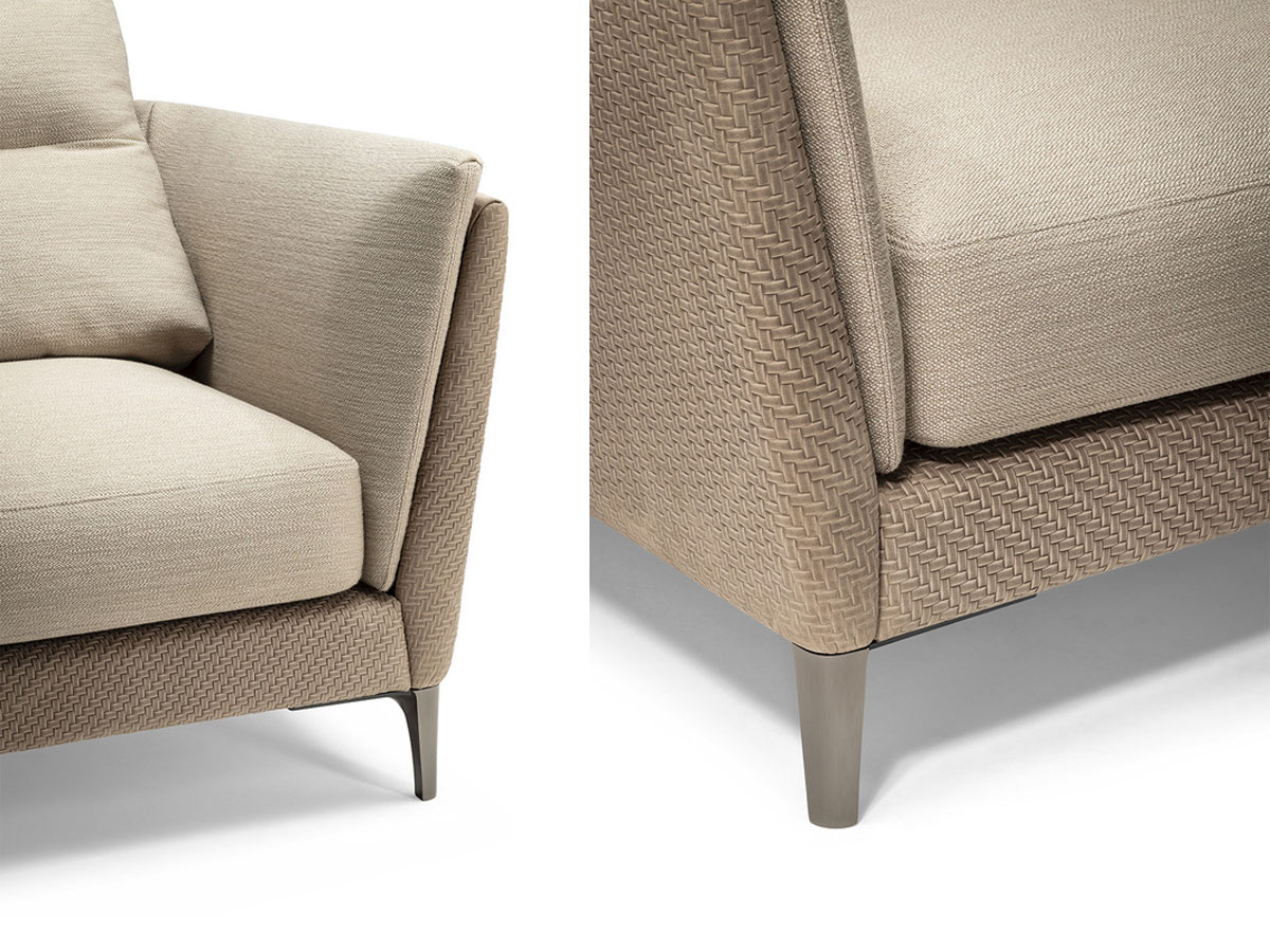 Poltrona Frau Bretagne Gran Comfort 3 Seater Sofa