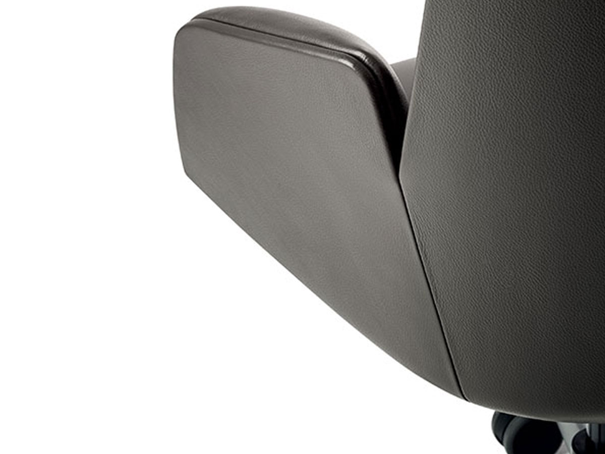 Poltrona Frau Cercle Office Chair