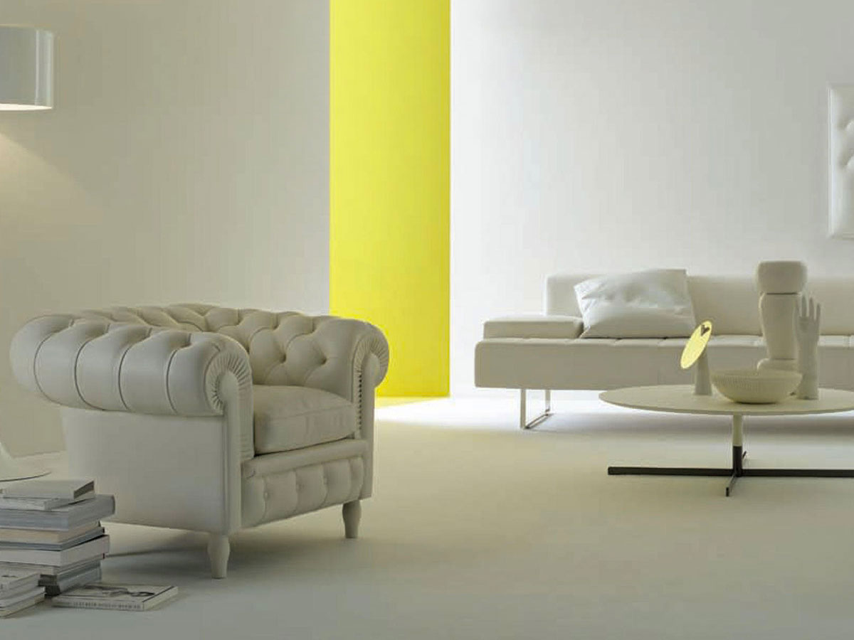 Poltrona Frau Chester Armchair