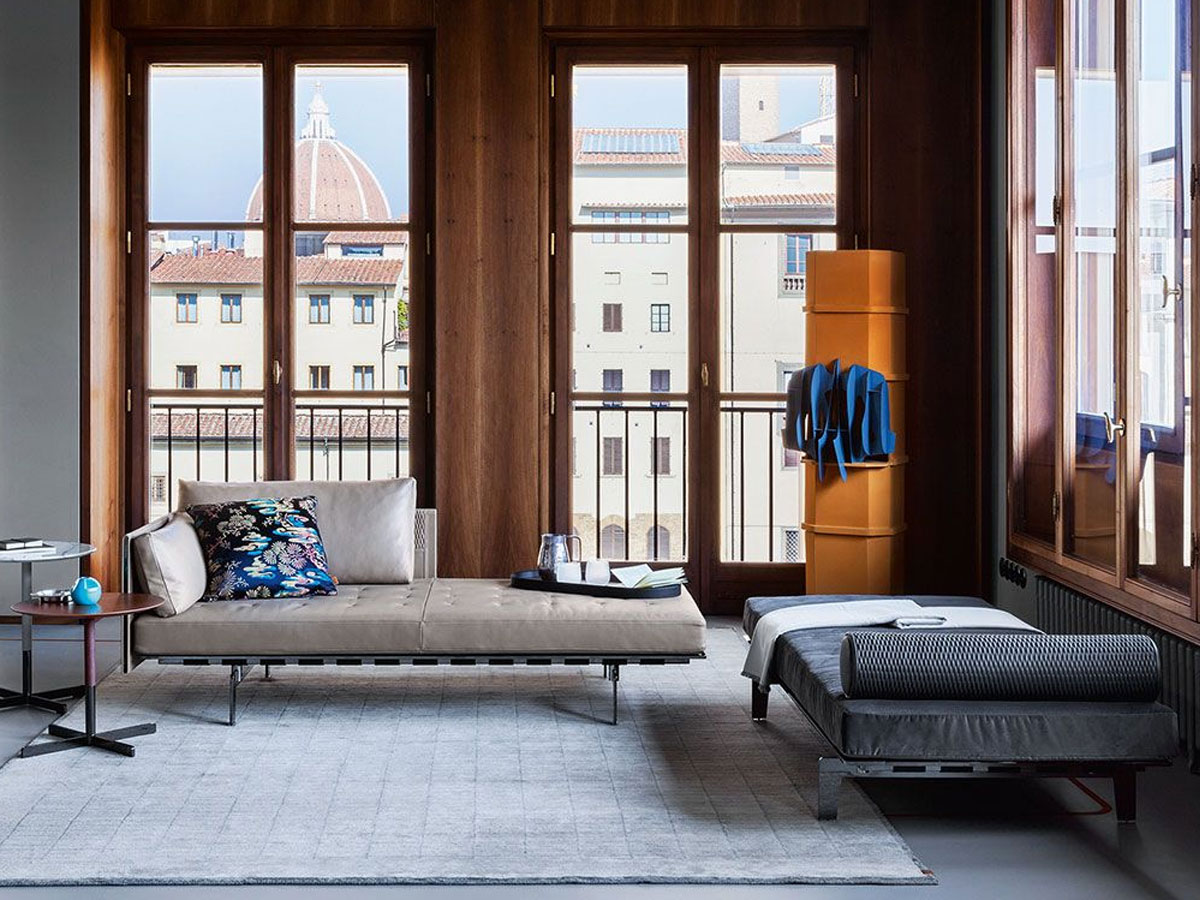 Poltrona Frau Clayton Sofa