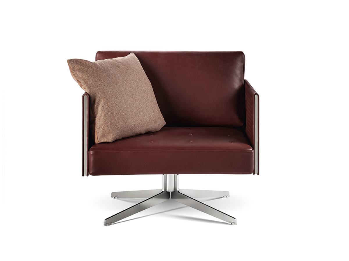 Poltrona Frau Clayton Swivel Armchair